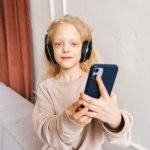 Do deaf people enjoy when someone who is a beginner in sign language signs to them, or is it frustrating?